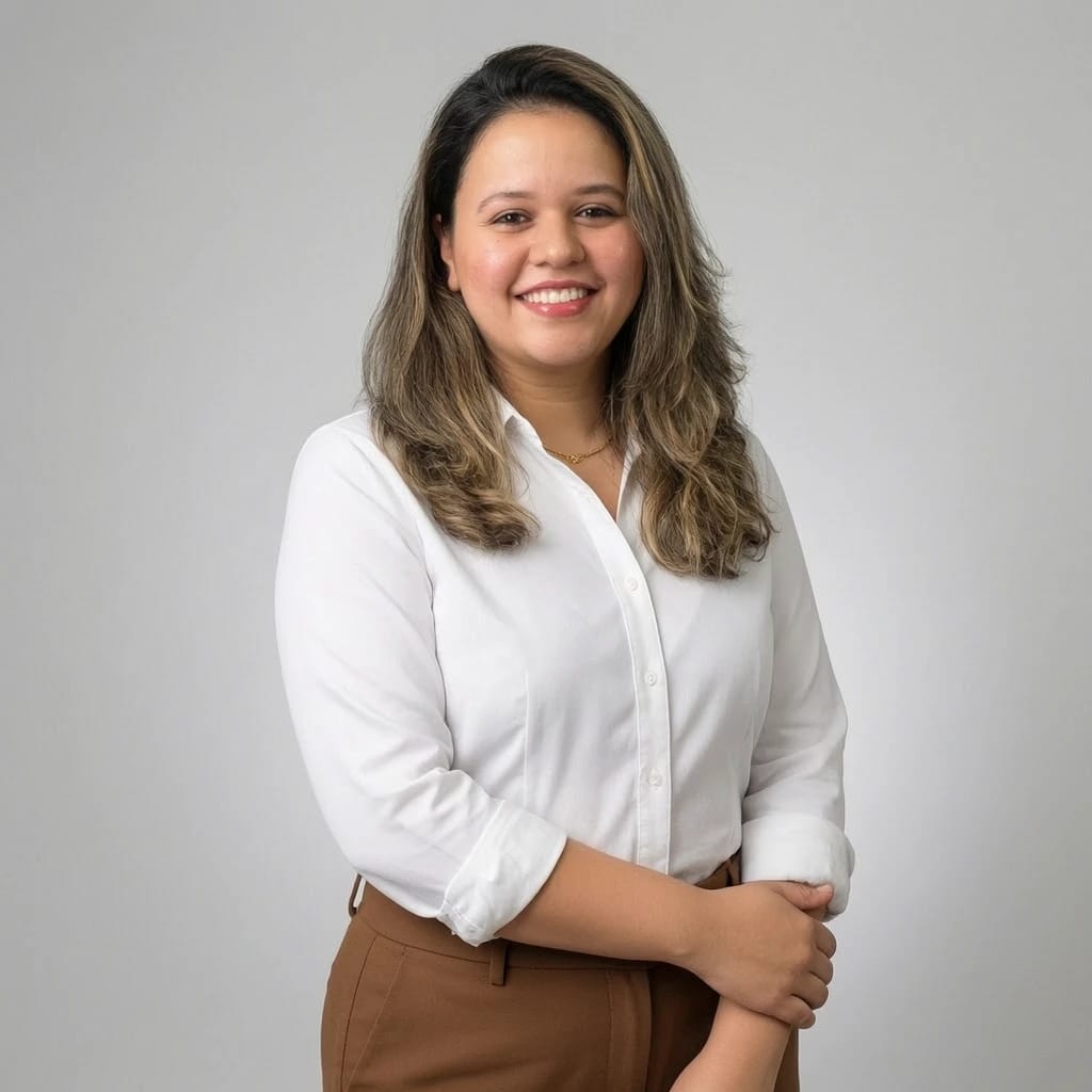 Purvi Shinde, RDH — professional portrait